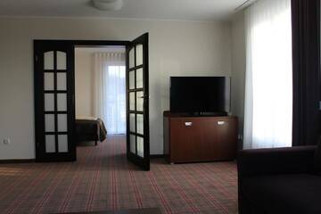 Фото номера Апартаменты с балконом Отель Hotel Marusza г. Грудзёндз 3